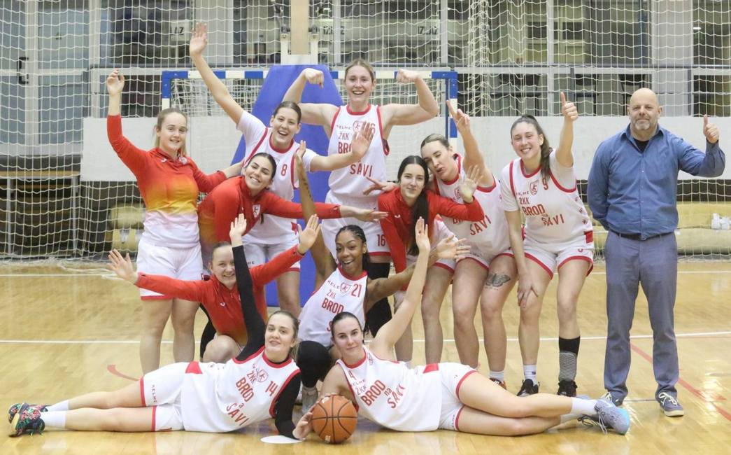 Košarkašice Broda na Savi imale su uspješnu sezonu u Premijer ligi