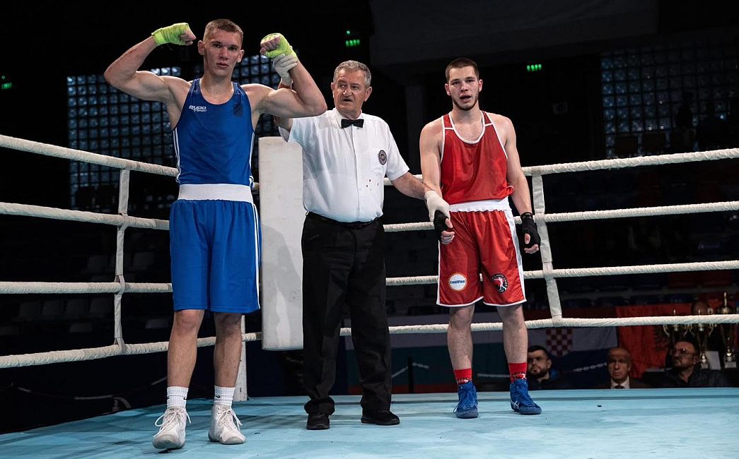  Juraj Tutundžić briljirao na međunarodnom boksačkom turniru u Prištini