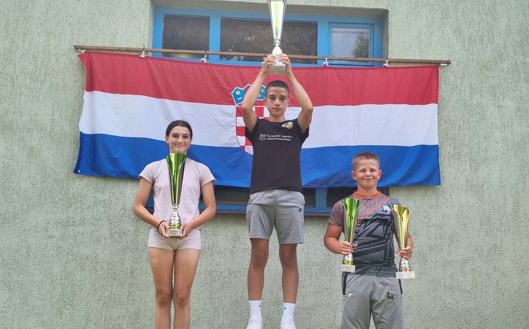 Celestin Lopac dvostruki kadetski prvak Hrvatske u kajakaškom maratonu!