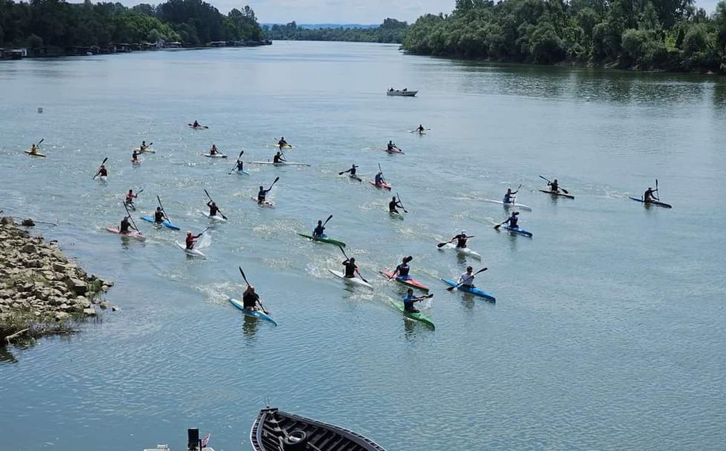 Uspješno organizirana još jedna tradicionalna regata na Savi