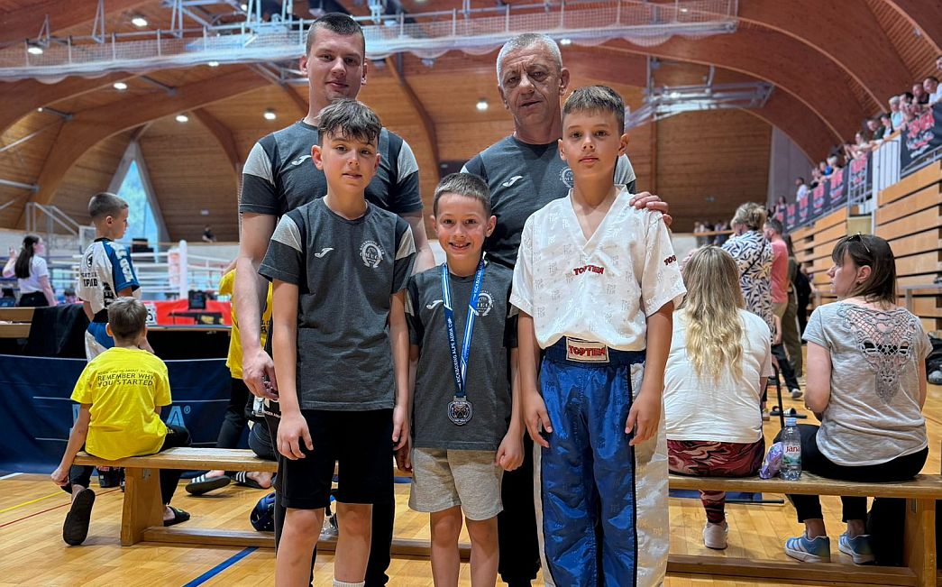 Mladi borci Kickboxing kluba Omega vratili se s turnira iz Umaga sa zlatom i srebrom 