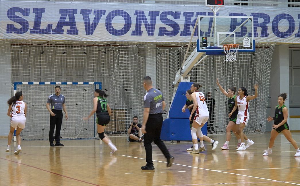 Prvi poraz košarkašica ŽKK Brod na Savi u polufinalu