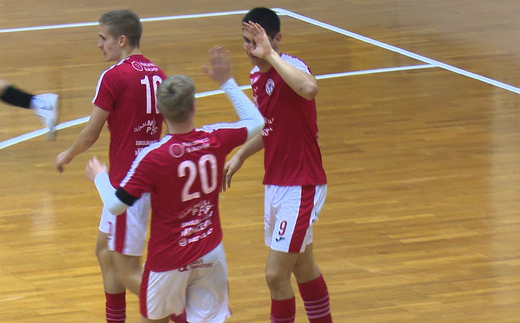  Juniori MNK "Brod 035" s 2 gola prednosti idu na uzvrat u Vinkovce 