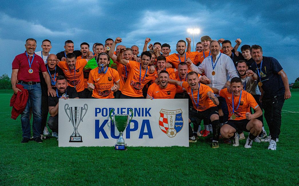 NK Svačić po prvi put osvojio Županijski nogometni kup