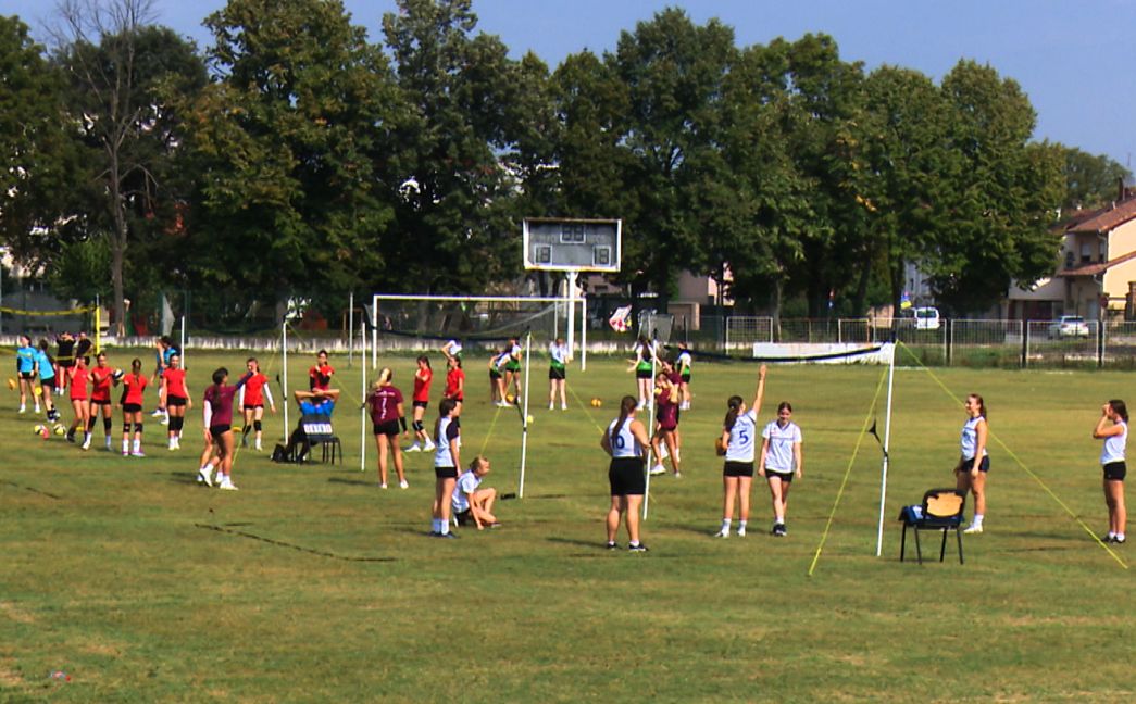  Vinkovčanke osvojile 1. Green volley turnir