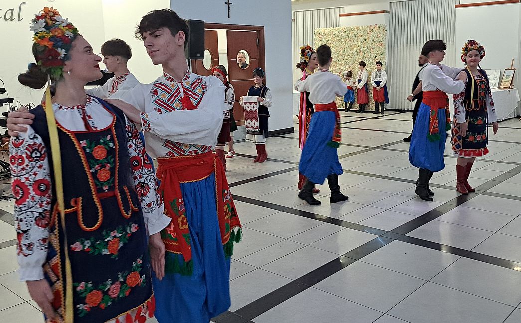  Organizirali humanitarni bal, donacije šalju braniteljima u Ukrajinu