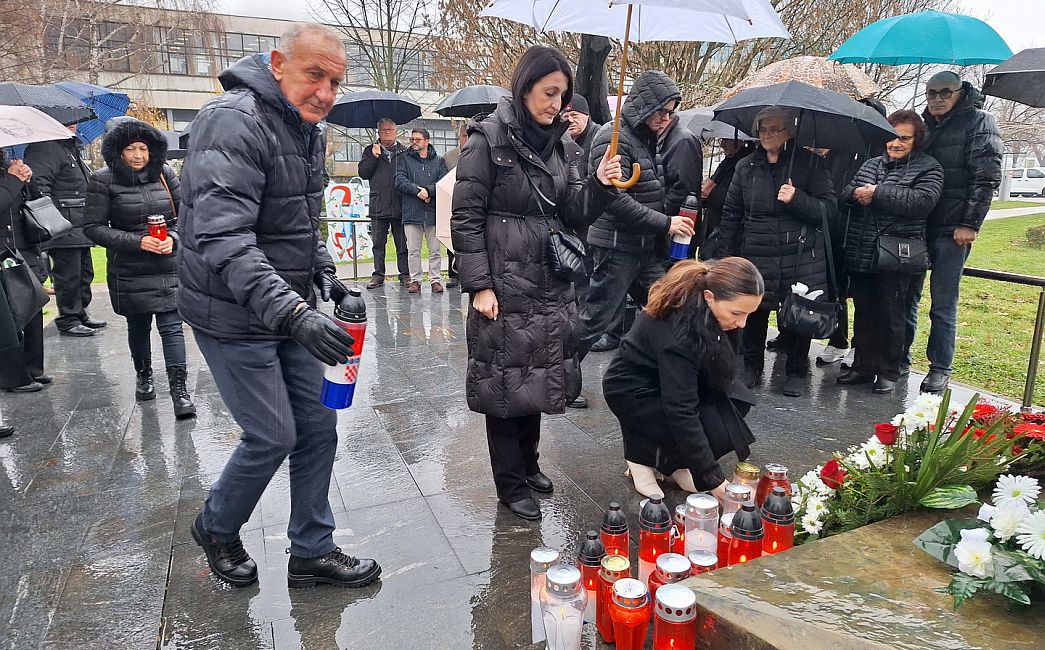 Predbožićni susret roditelja poginulih hrvatskih branitelja