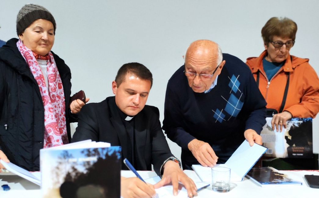 Predstavljen "Ranjeni čovjek", prvijenac bibličara vlč. Ivana Benakovića