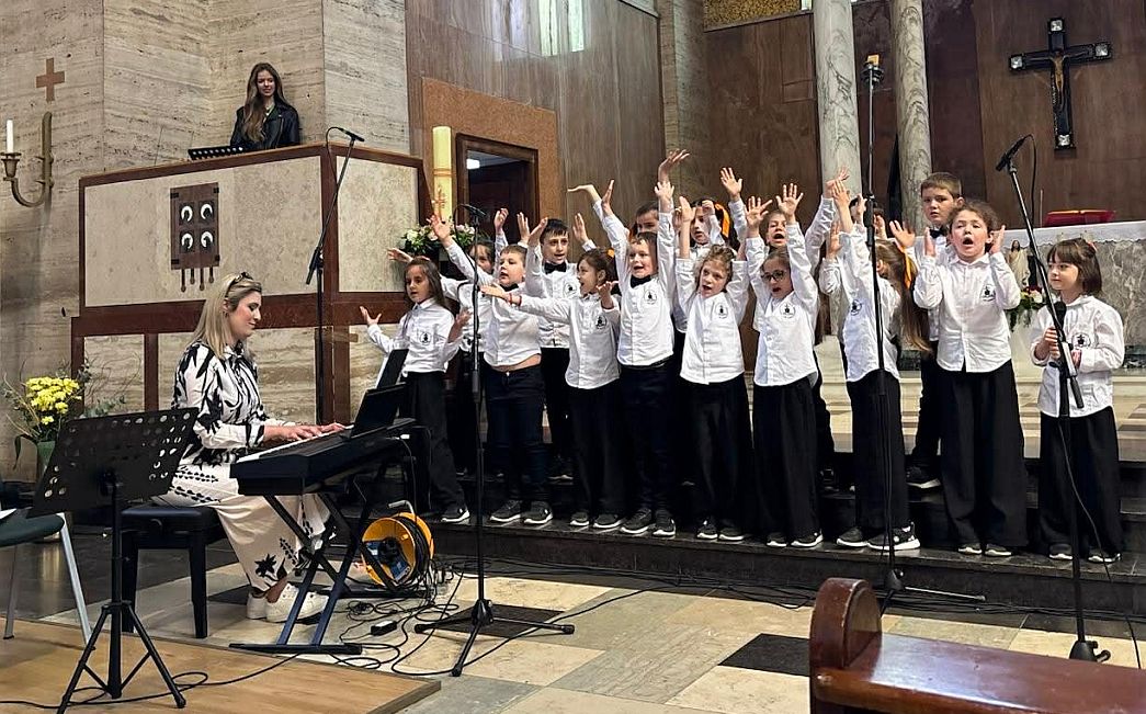 Učenici brodske Katoličke osnovne škole Andrije Živkovića na smotri u Rijeci