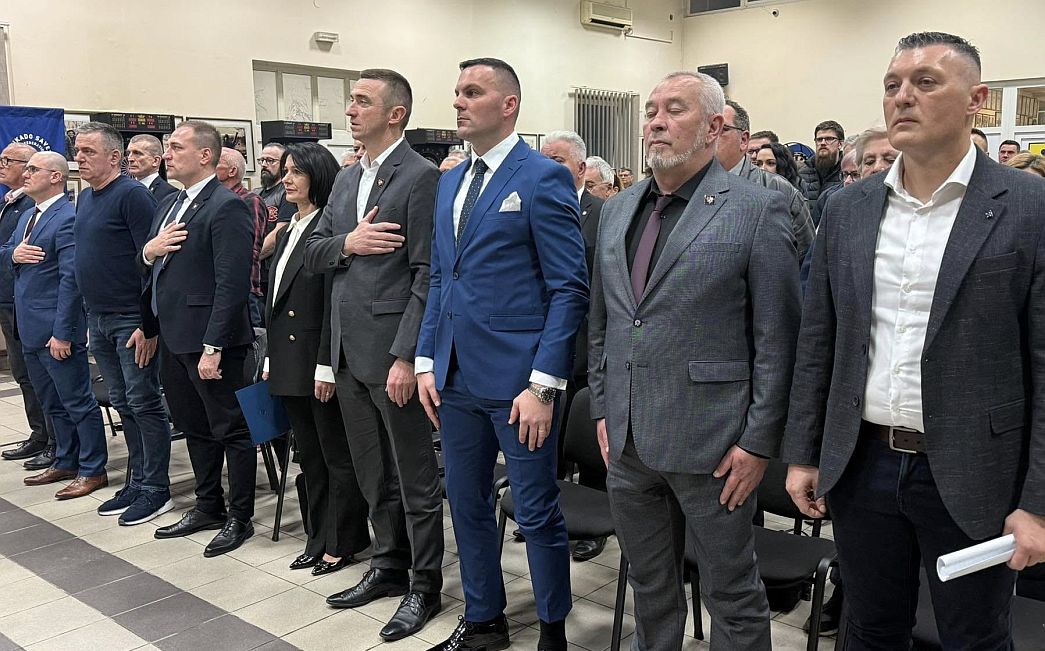 Domovinski pokret predstavio kandidate za gradonačelnika Slavonskog Broda i brodsku županicu