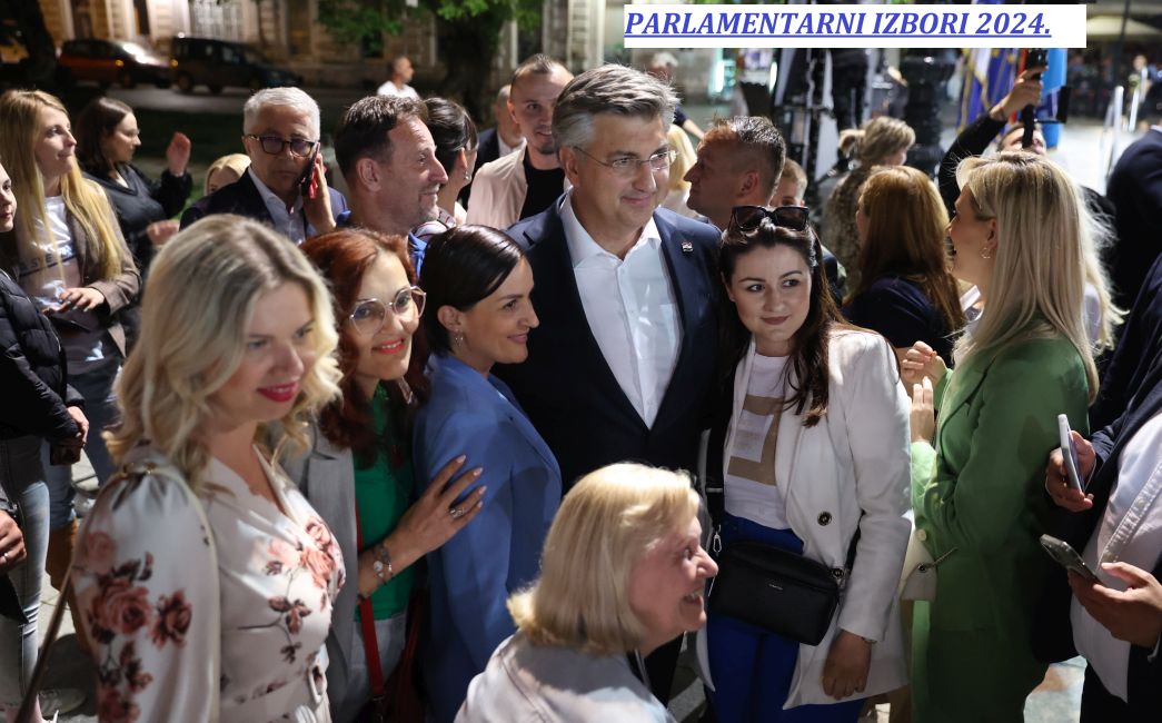 Predsjednik Vlade i HDZ-a Andrej Plenković s Brođankama i Brođanima na Korzu