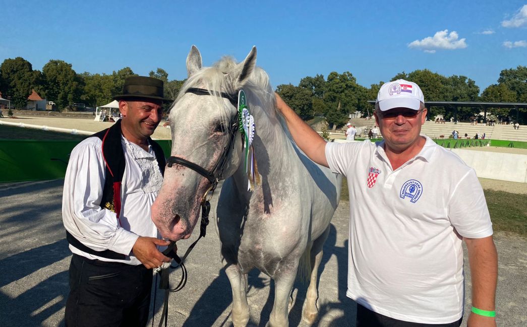  Slavonac šampion u Sloveniji