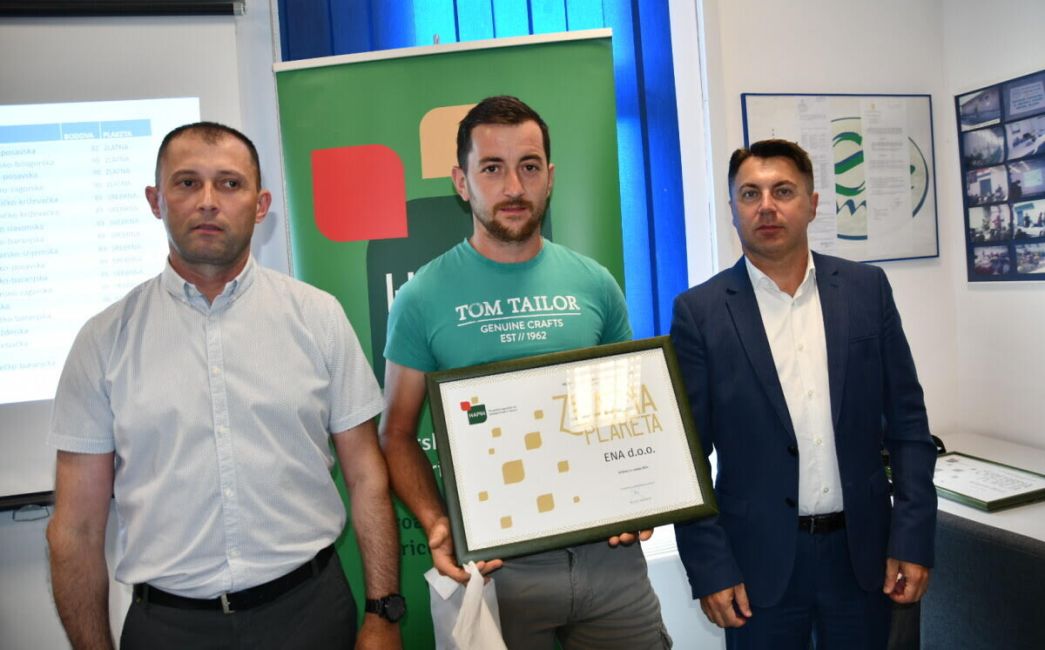  Kukuruzna silaža dva proizvođača iz Gundinaca dobila zlatne plakete za kvalitetu