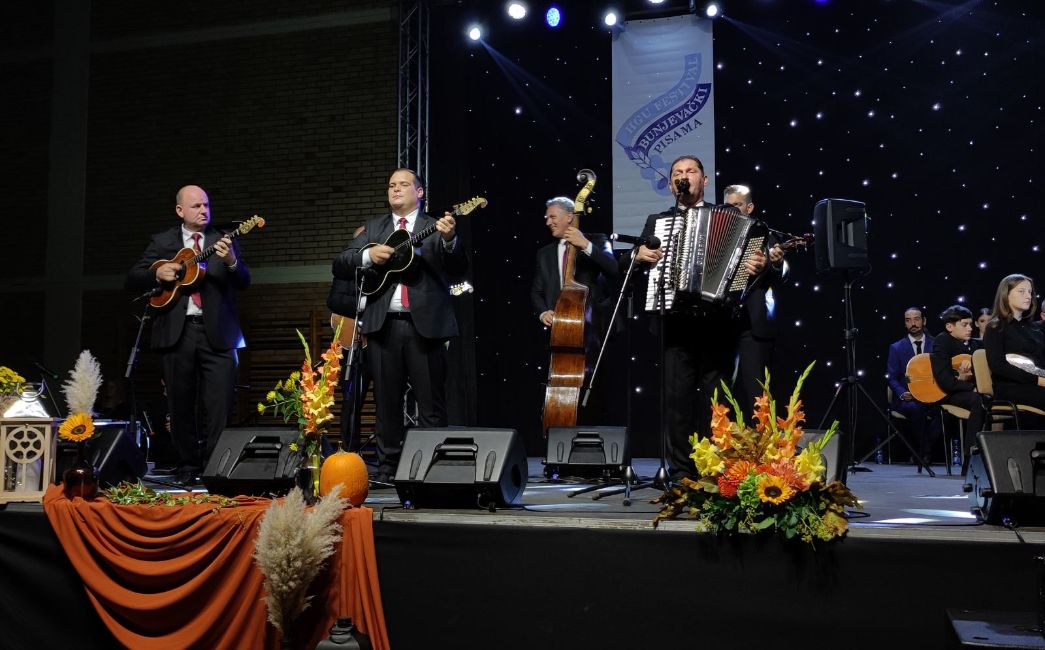  PJESME UZ TAMBURE: Subotičani pozvali Slavonce na Festival bunjevačkih pisama