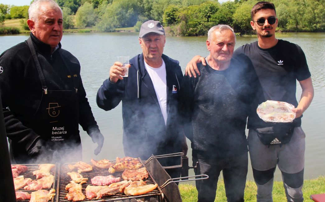 5. BICIKLIJADA I ROŠTILJADA U ZARILCU - Počela grill sezona u Slavoniji!