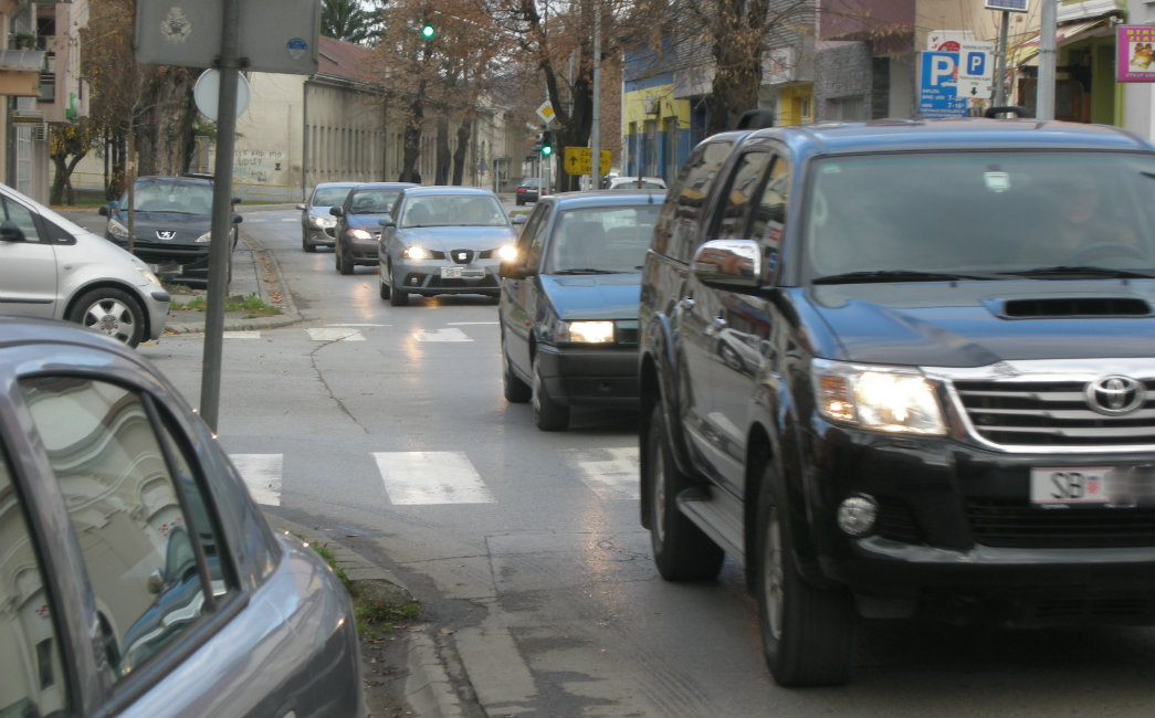  Od 1. studenog obvezna vožnja s upaljenim svjetlima 