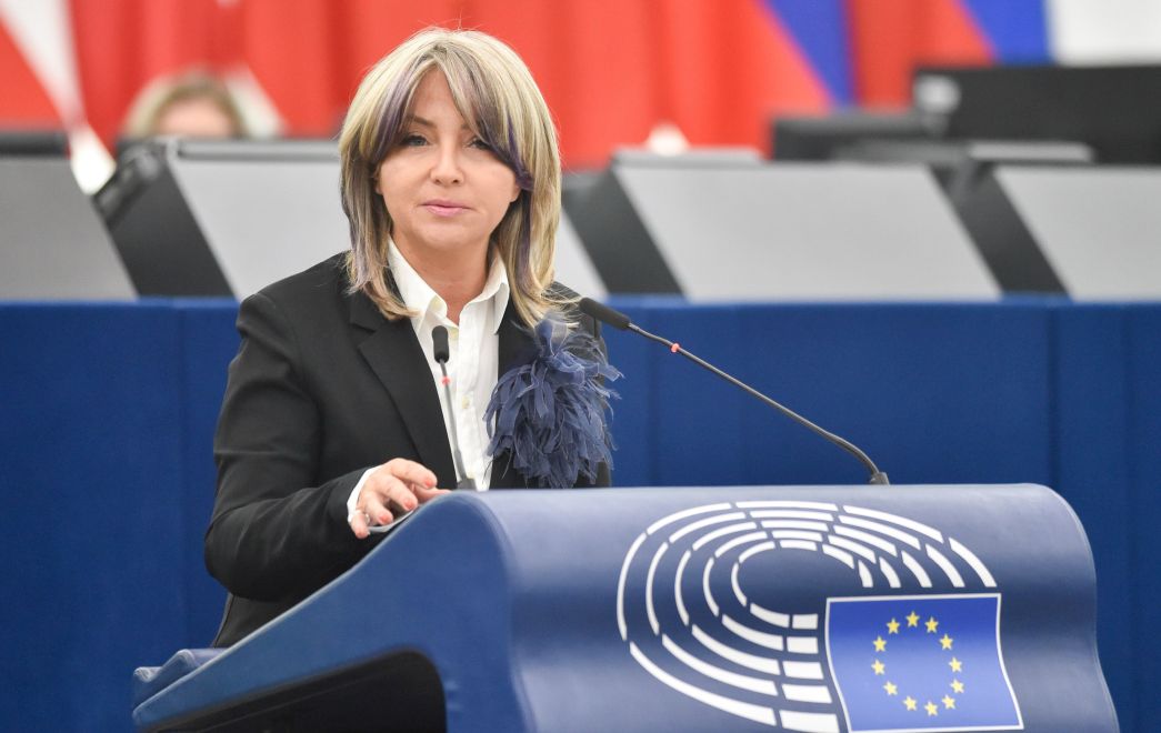 Sunčana Glavak: 'samo se slabići služe nasiljem nad ženama kako bi se osjećali veći'