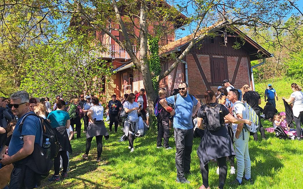 Pohod “Od Ivane do Tadije” i ove godine okupio brojne planinare