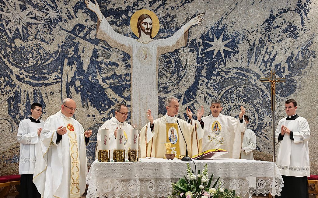 Svečano proslavljeni jubileji brodske župe Bezgrešnog Srca Marijina