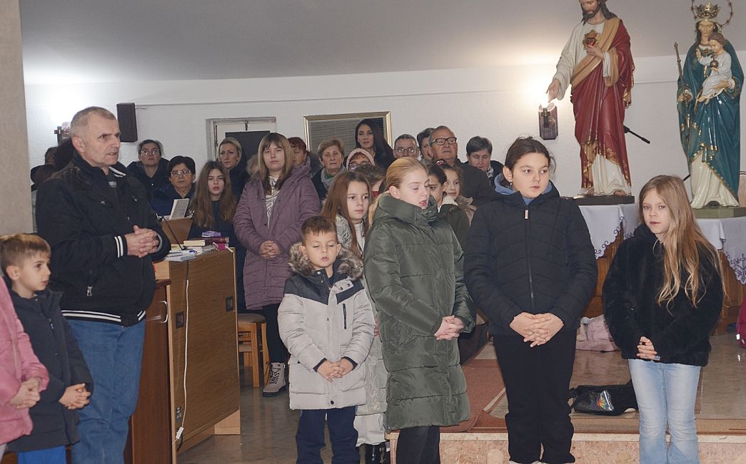 I u Slavonskom Brodu brojni vjernici molili za spas nerođene djece